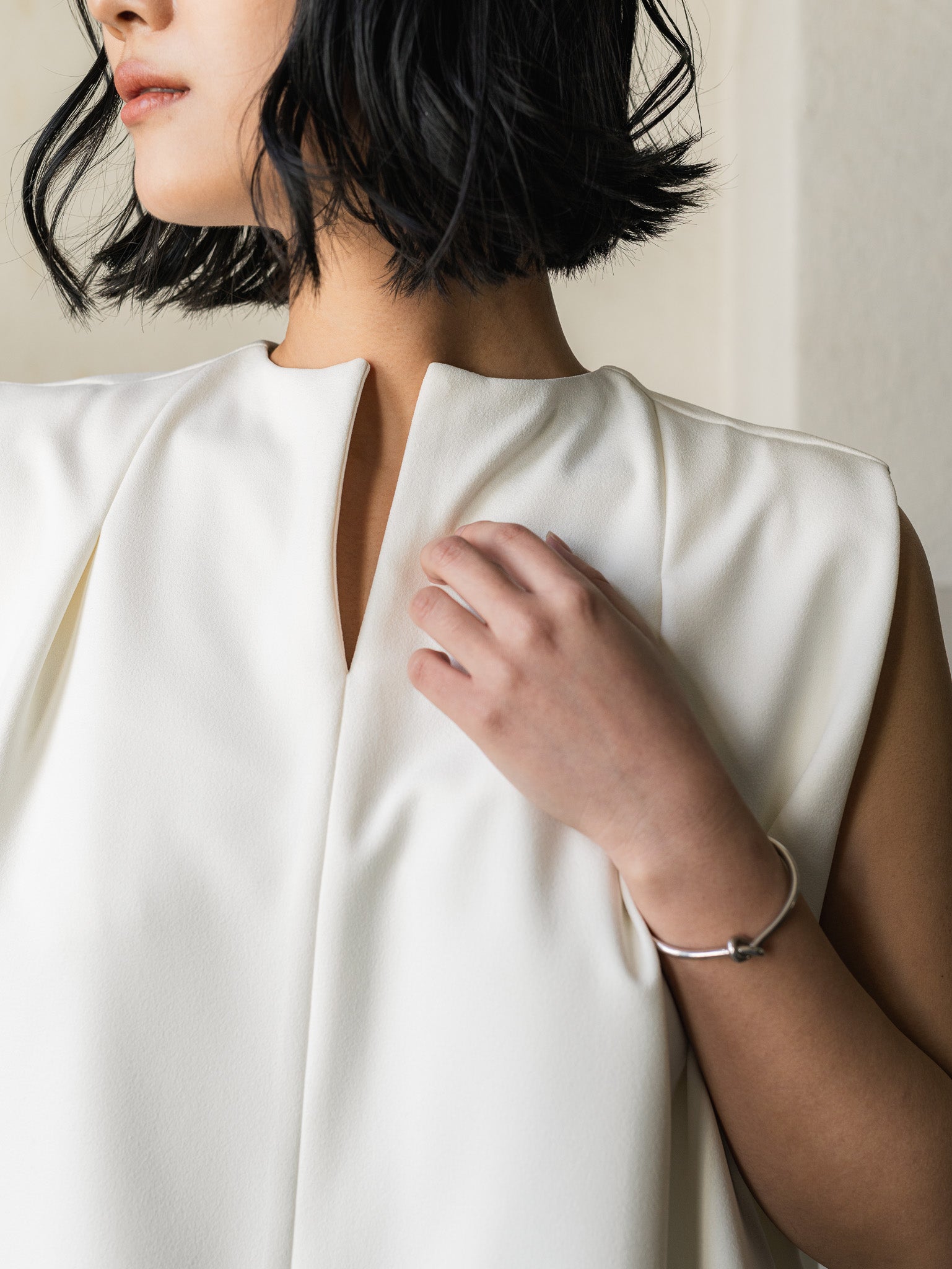 SILKY TECH TOP/White