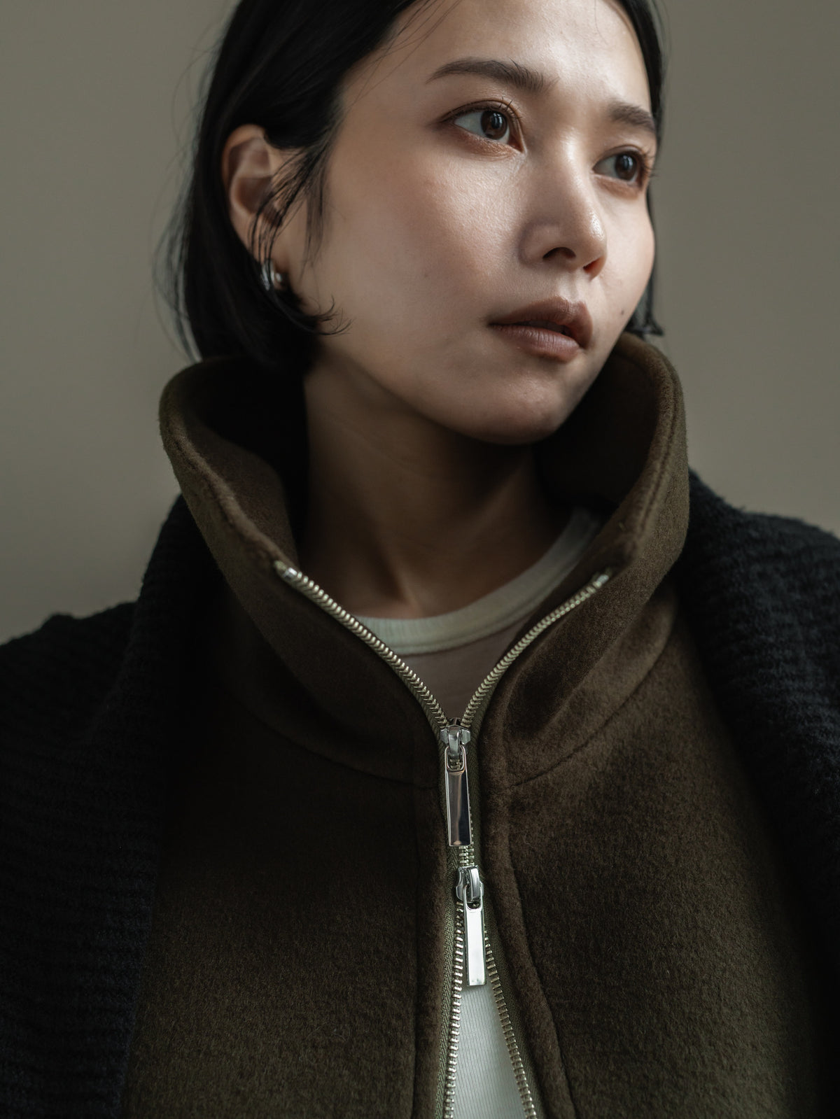 【PRE ORDER】STAND ZIP BLOUSON