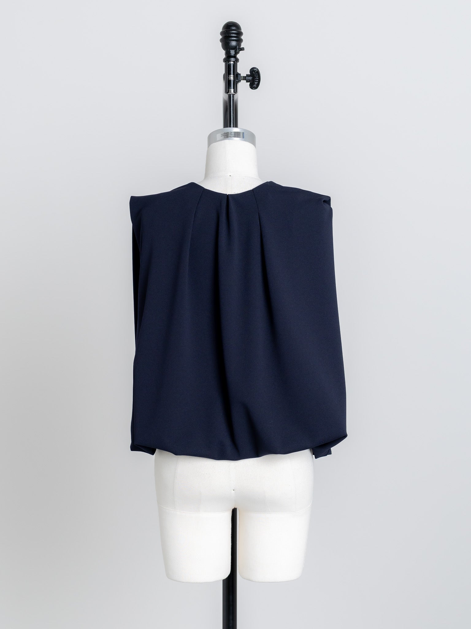 SILKY TECH TOP/Navy