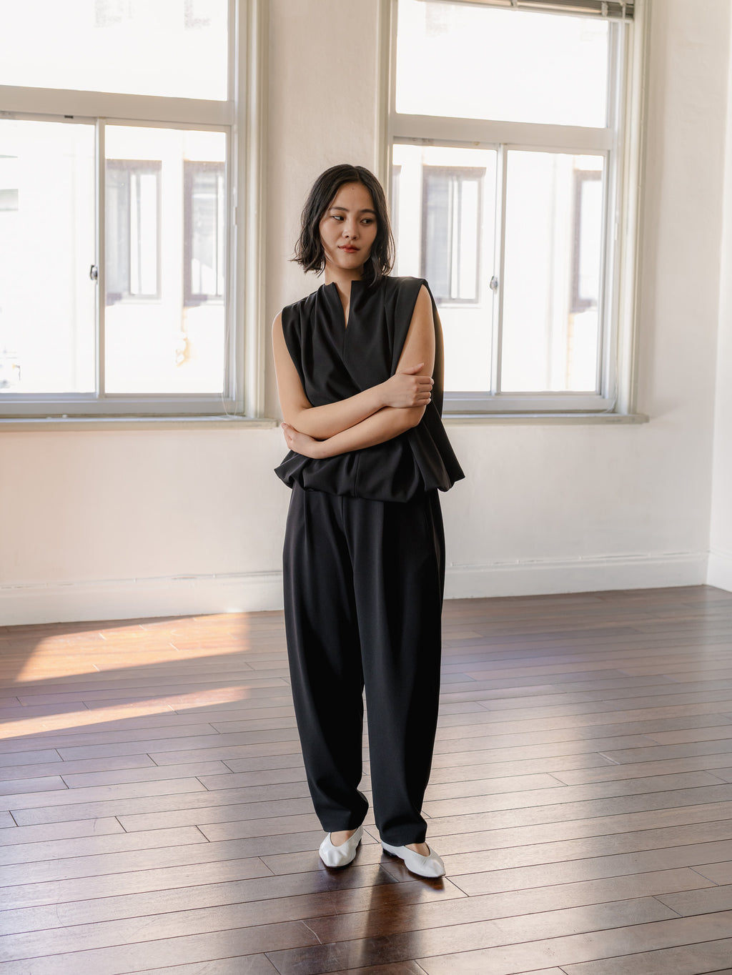 SILKY FORM PANTS/Black