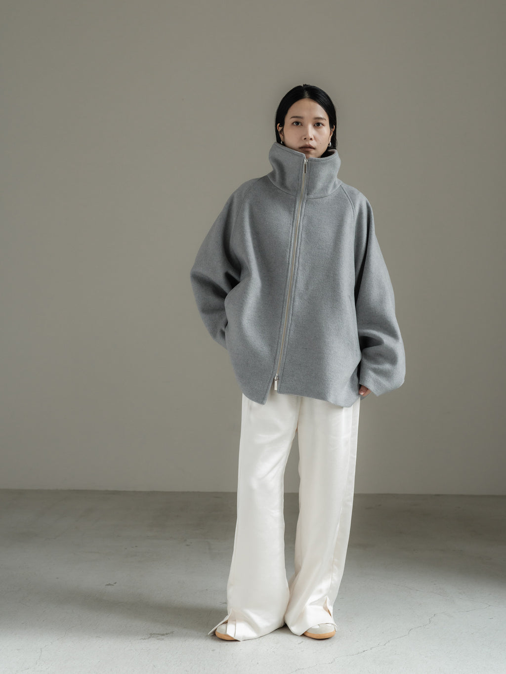 【PRE ORDER】STAND ZIP BLOUSON