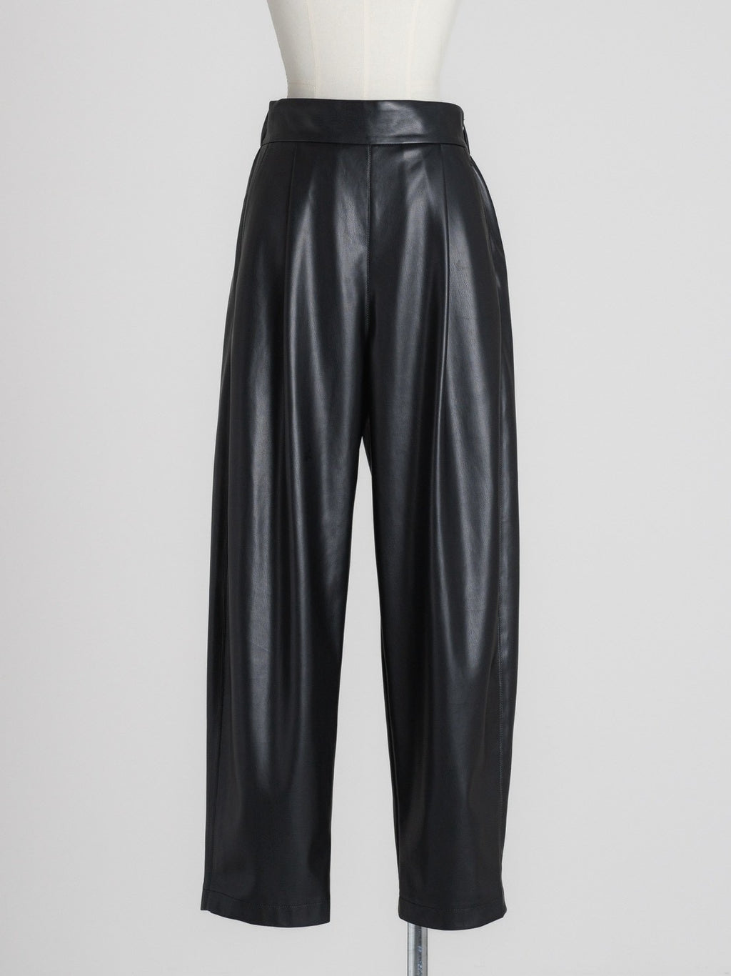 FORM PANTS/Leather black