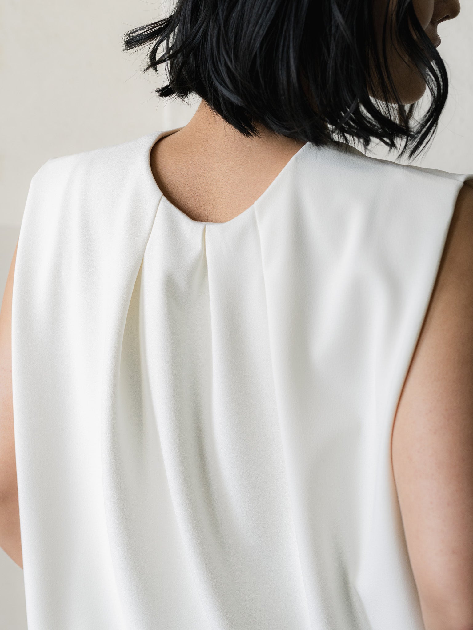 SILKY TECH TOP/White