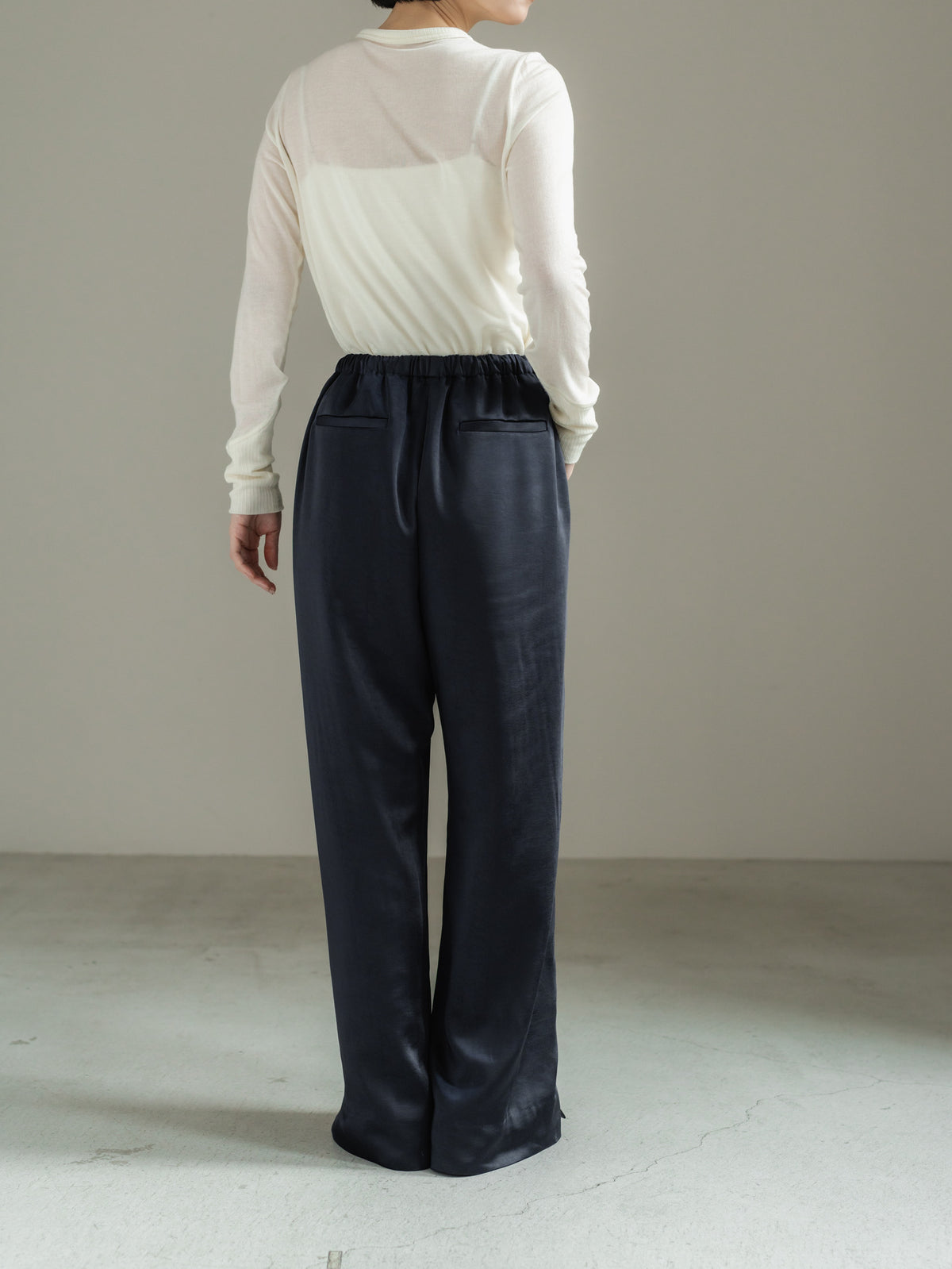 【PRE ORDER】EASY SATIN PANTS