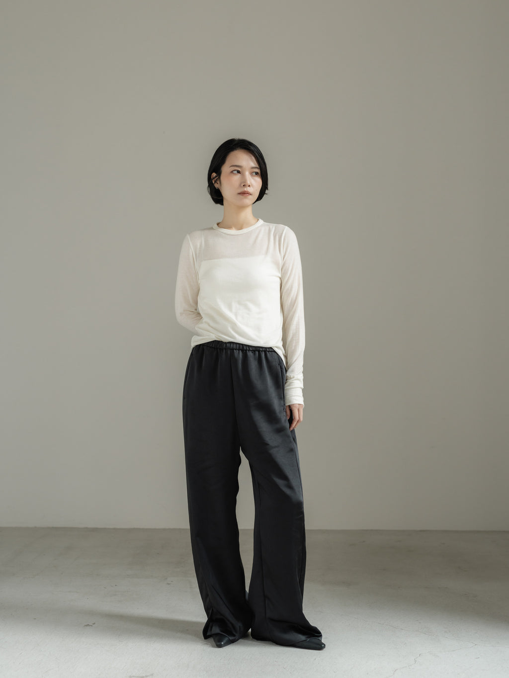 【PRE ORDER】EASY SATIN PANTS