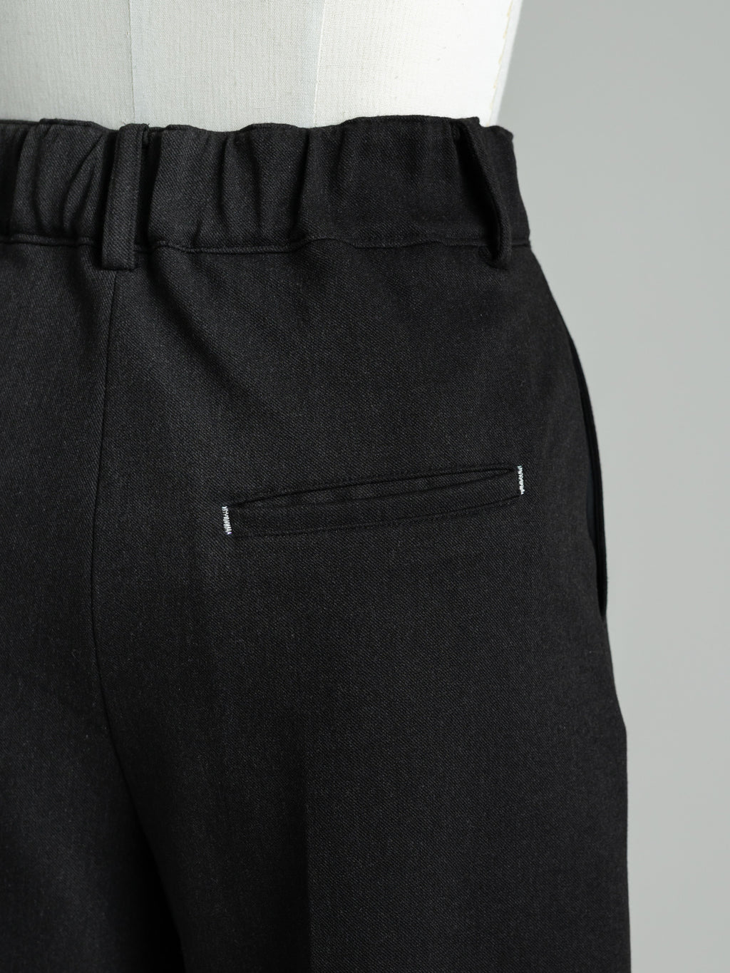 【HANKYU】RELAXED HALF PANTS