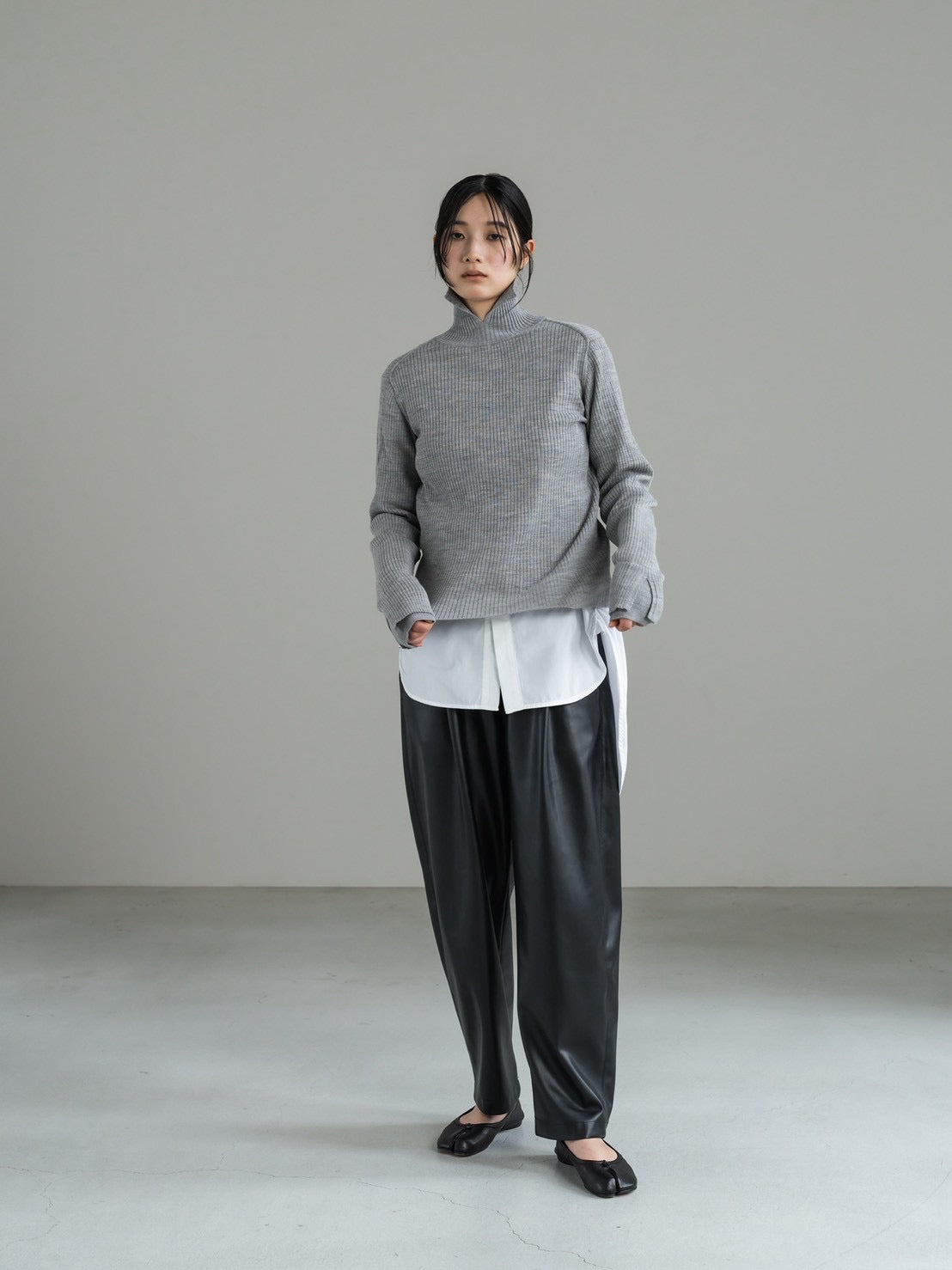 FORM PANTS/Leather black