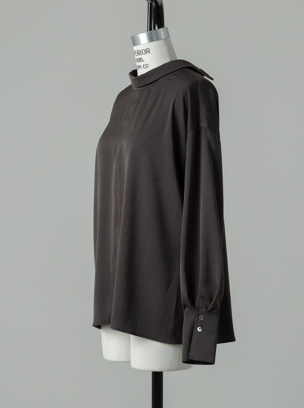 【HANKYU】CHAMELEON SUEDE TOUCH SHIRT