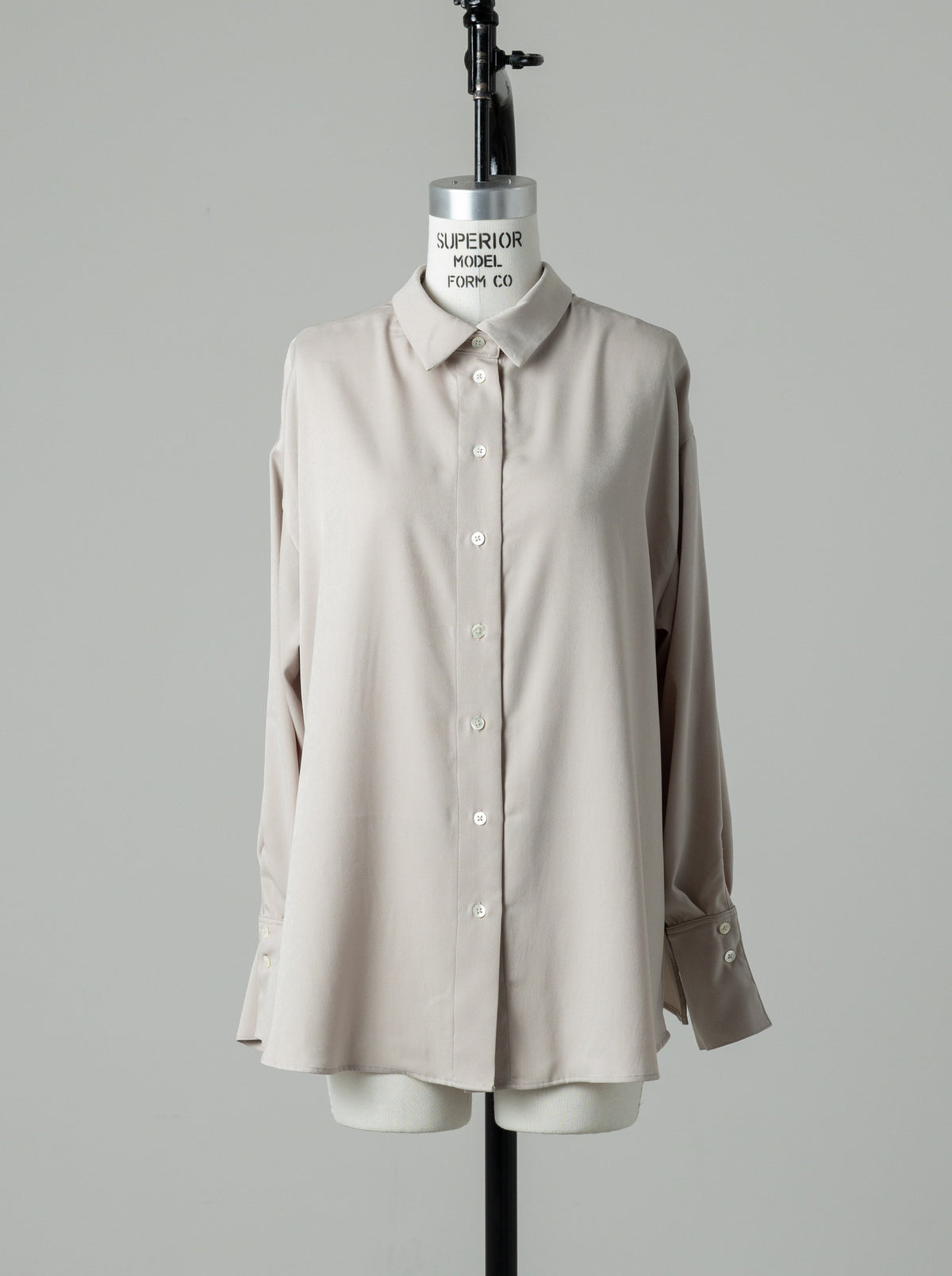 【HANKYU】CHAMELEON SUEDE TOUCH SHIRT