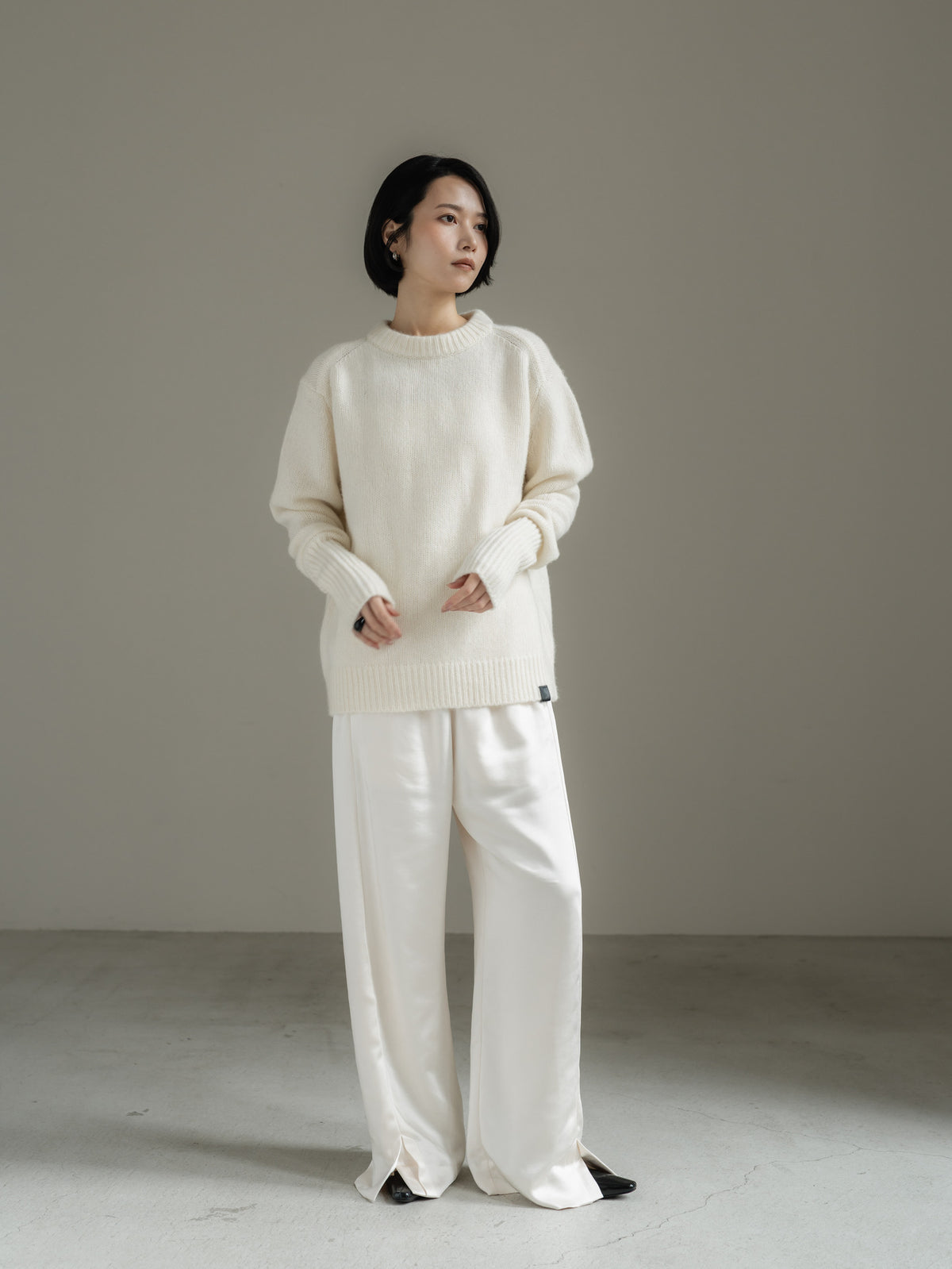 【PRE ORDER】EASY SATIN PANTS