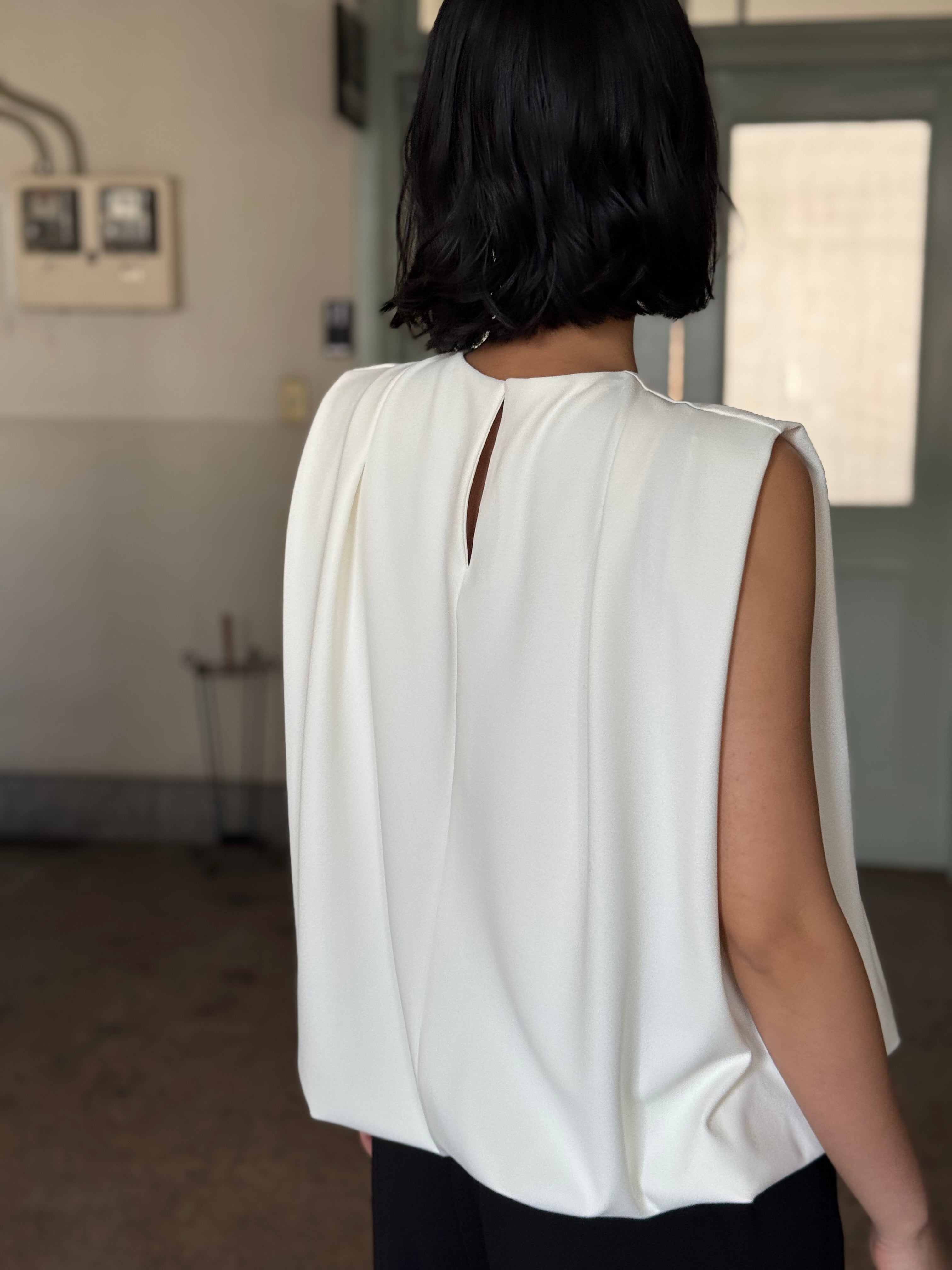 SILKY TECH TOP/White