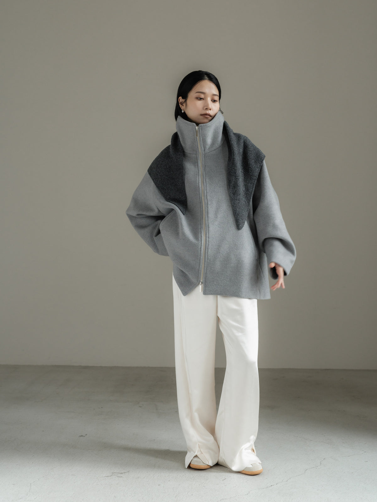 【PRE ORDER】STAND ZIP BLOUSON
