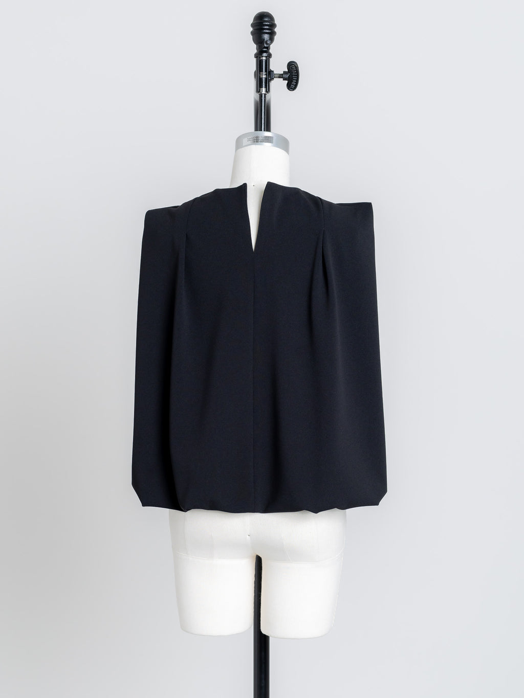 SILKY TECH TOP/Black