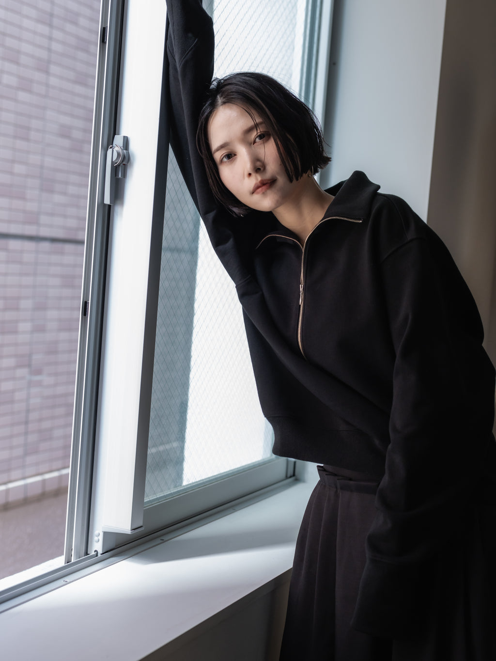 【PRE ORDER】HALF ZIP SWEAT