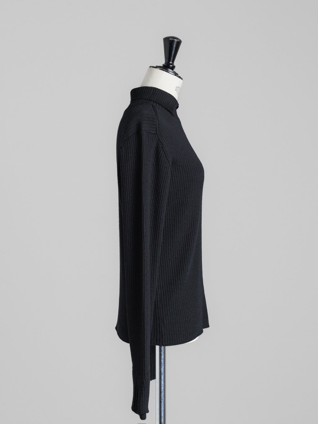 DOUBLE RIB TURTLE/Black