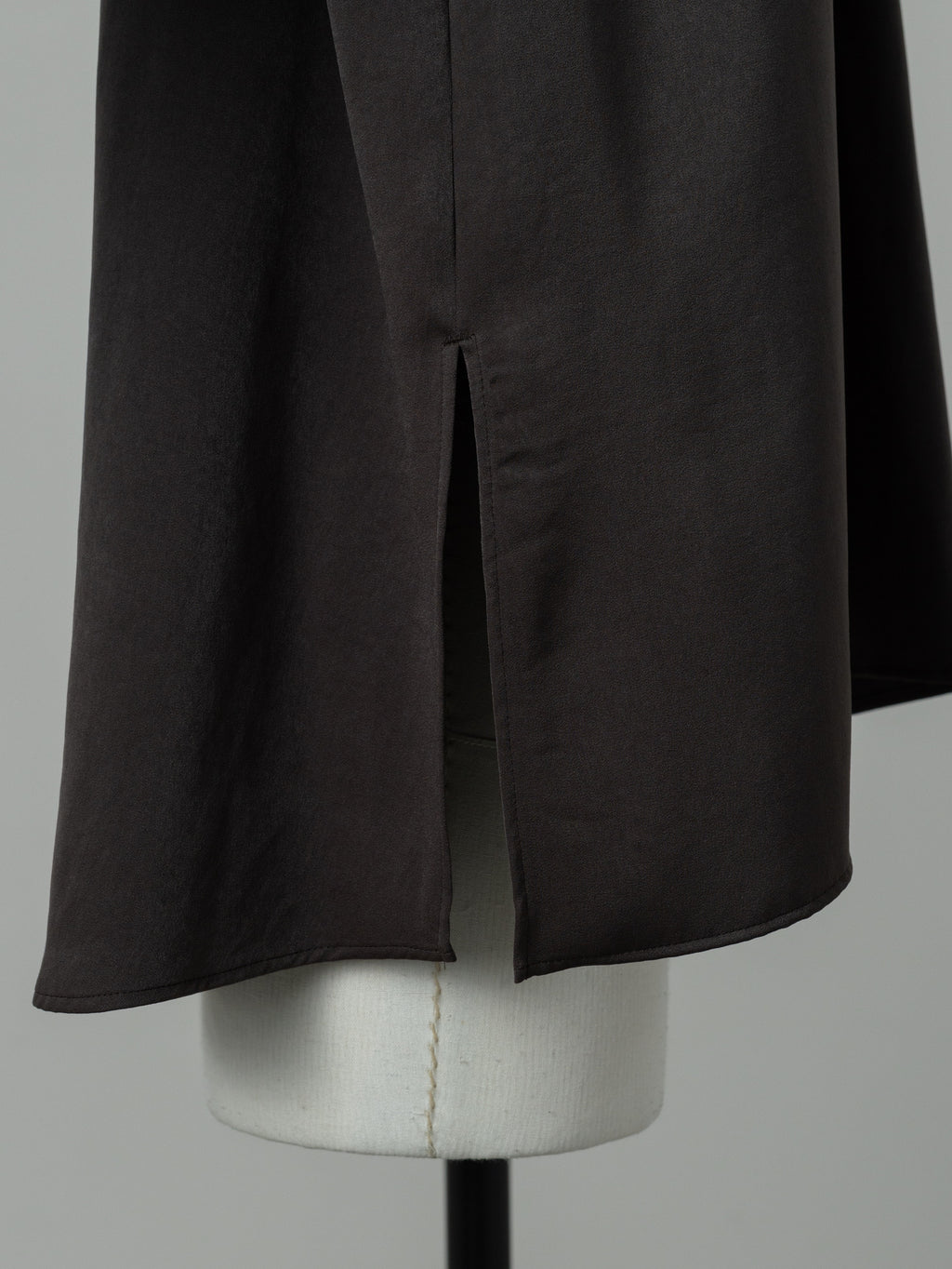 【HANKYU】CHAMELEON SUEDE TOUCH SHIRT
