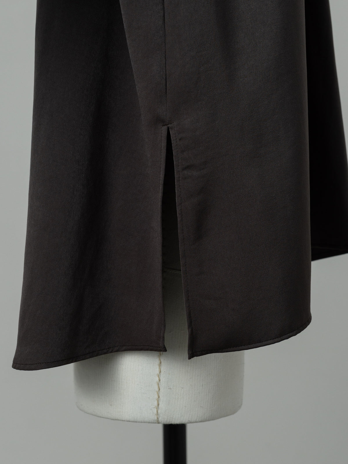 【HANKYU】CHAMELEON SUEDE TOUCH SHIRT