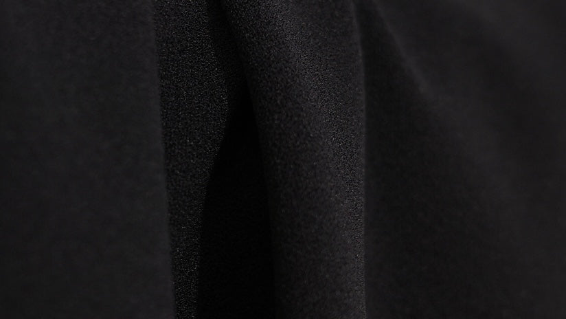 SILKY TECH DRESS/Black – FREY.online
