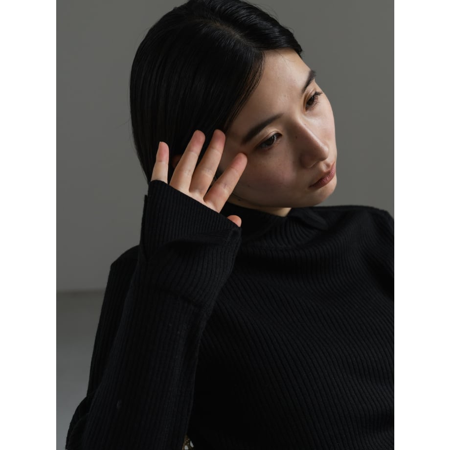 DOUBLE RIB TURTLE/Black