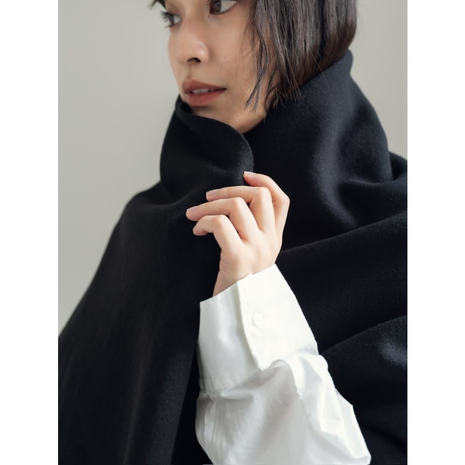 KNIT WIDE STOLE/Black