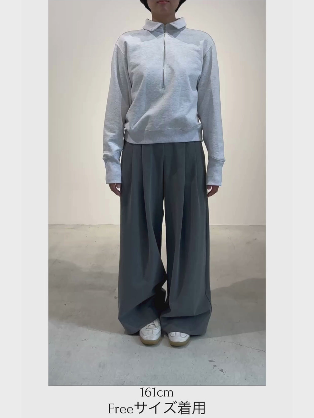 【PRE ORDER】HALF ZIP SWEAT