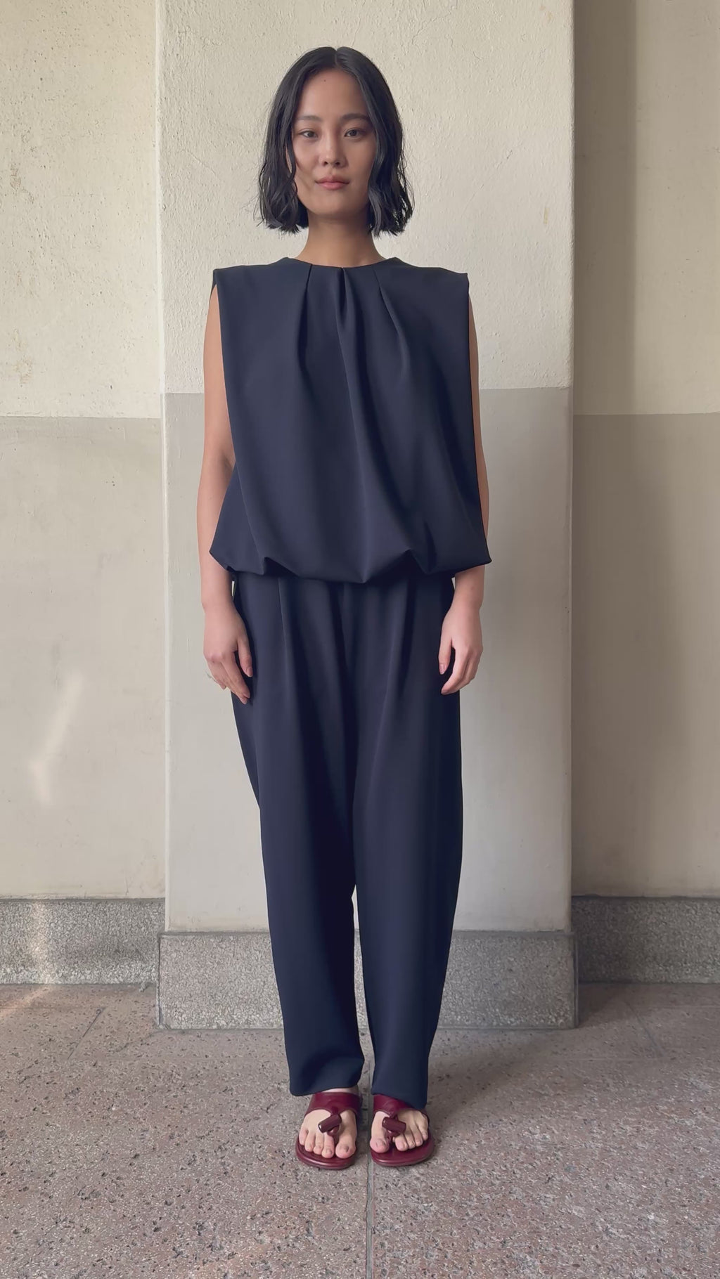 SILKY FORM PANTS/Navy
