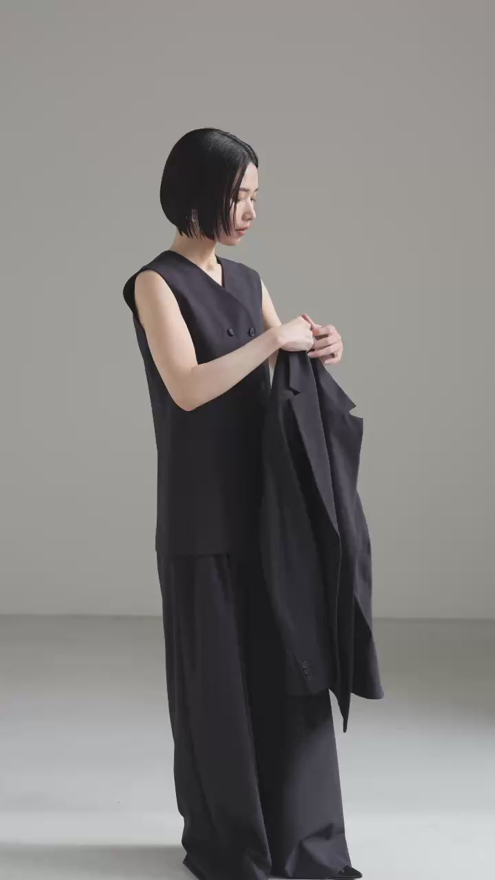 【PRE ORDER】OUTLINE JACKET - NAVY